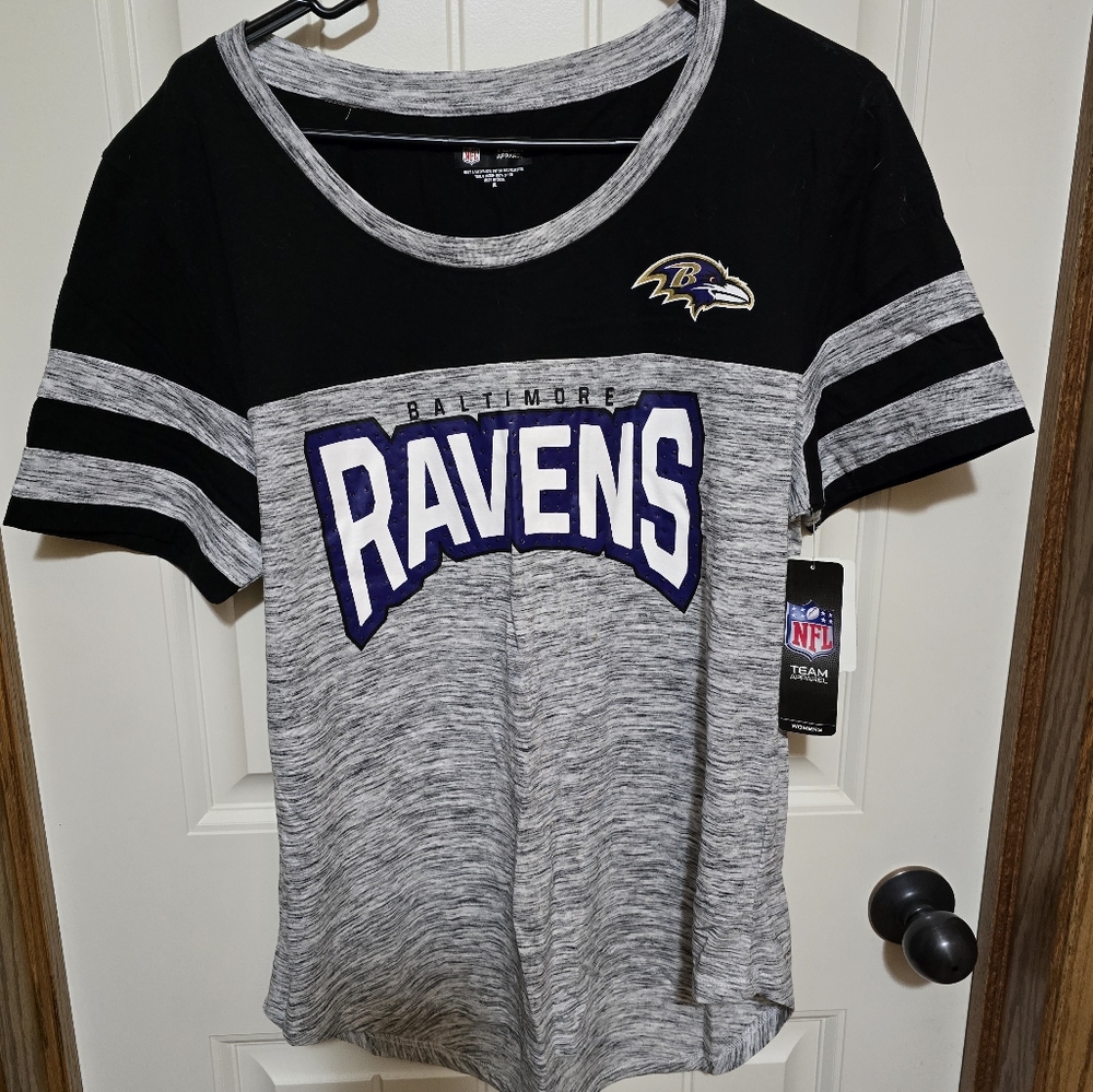 Ladies Baltimore Ravens Hi-Lo Top size large